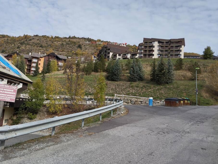 Appartement Idealement Situe Saint-Chaffrey Buitenkant foto